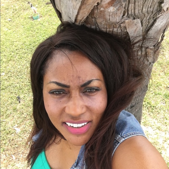 Meet your Posher, Ginger - Picture 1 of 1